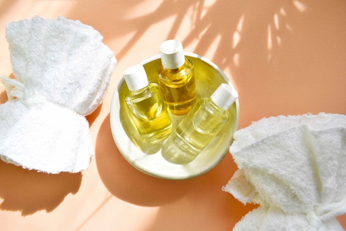Castor Oil Packs A Natural Cure That Was Forgotten but Is Now Making a Comeback